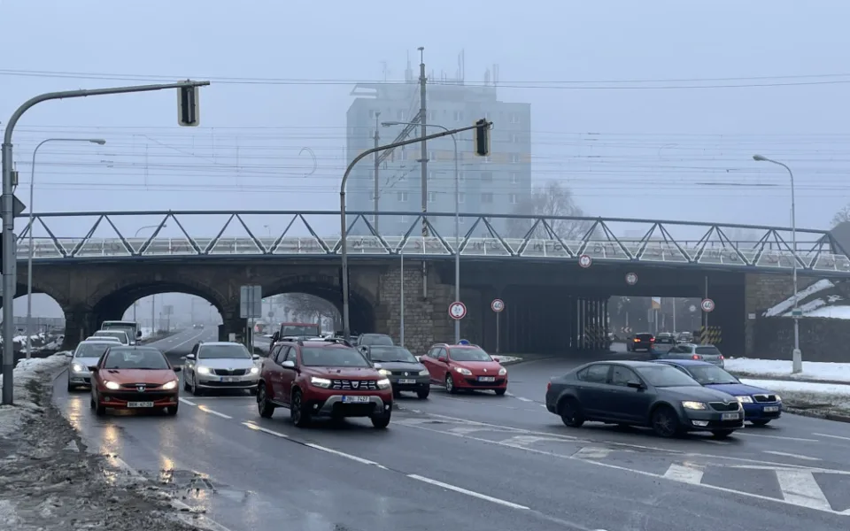 Brno si udělalo průzkum. Zjistilo, že lidé jezdí autem většinou bez spolujezdců