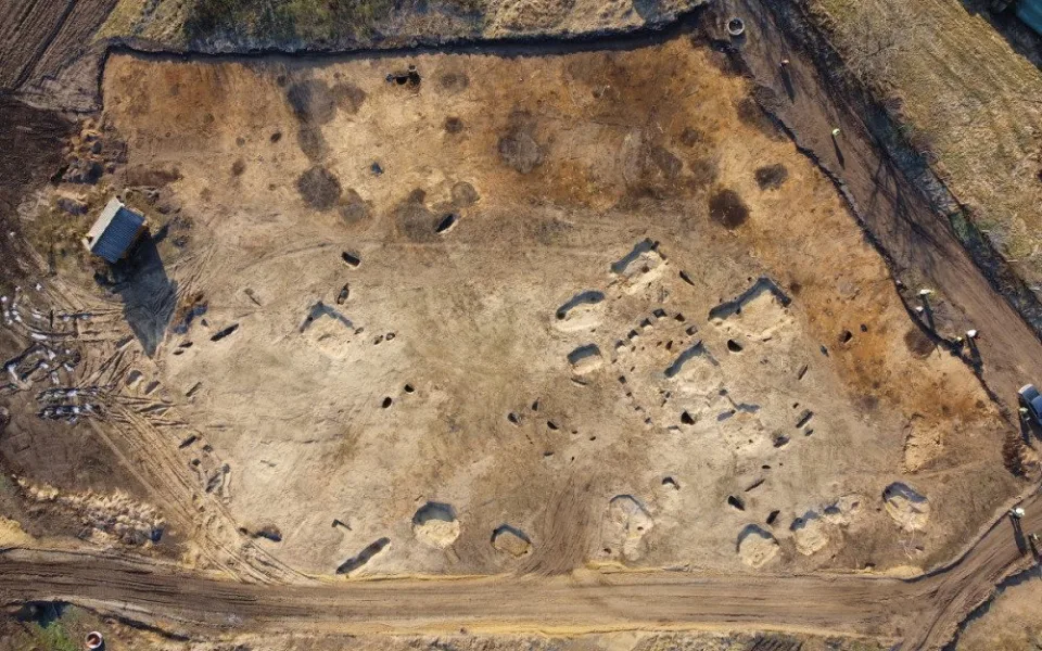 Archeologové ukončili výzkum na novém úseku dálnice D55