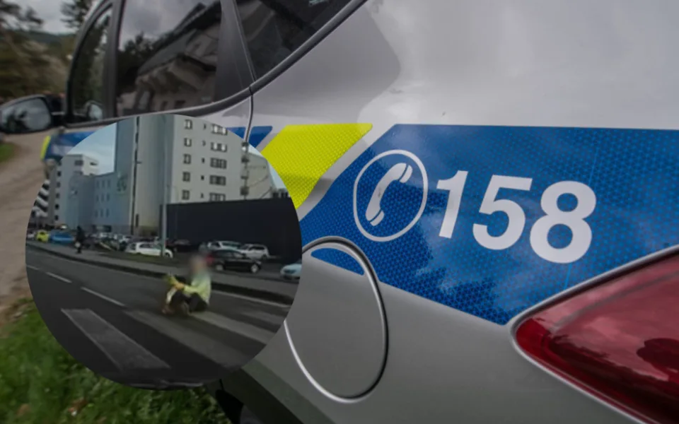 Falešný taxikář v Brně smetl na přechodě důchodce, který šel z obchoďáku