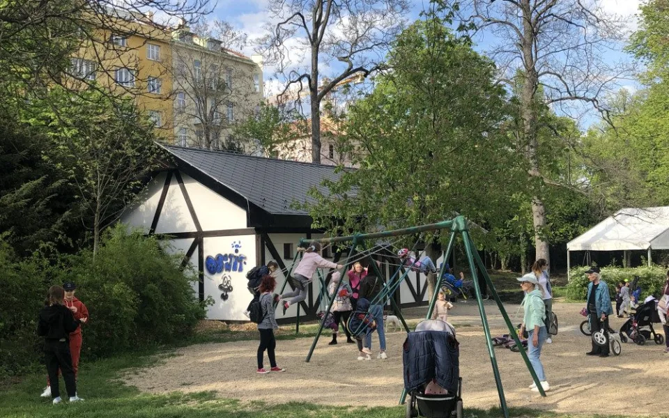 Brno otevře v lužáneckém parku cukrárnu. Nabídne kávu i maso