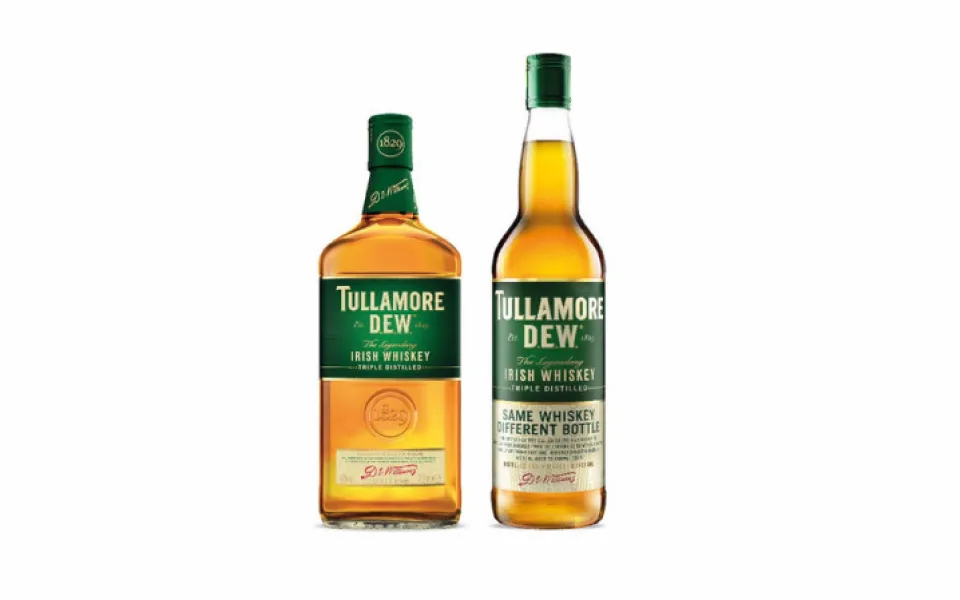 size4-16852549663945-239-pozar-ve-sklarne-docasne-meni-tvar-ikonicke-lahve-tullamore-dew