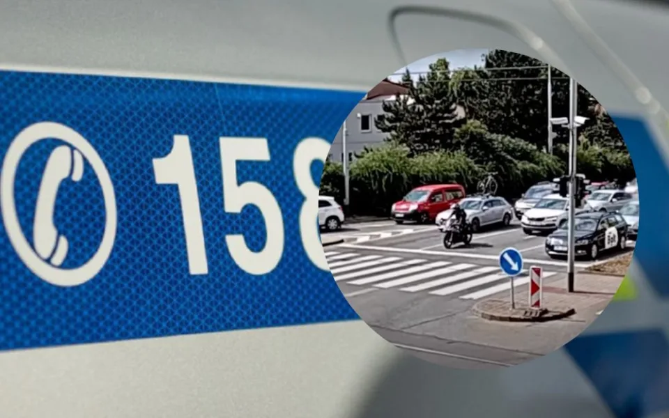 Dva zběsilí řidiči aut svištěli Brnem. Na křižovatce smetli motorkáře a ujeli