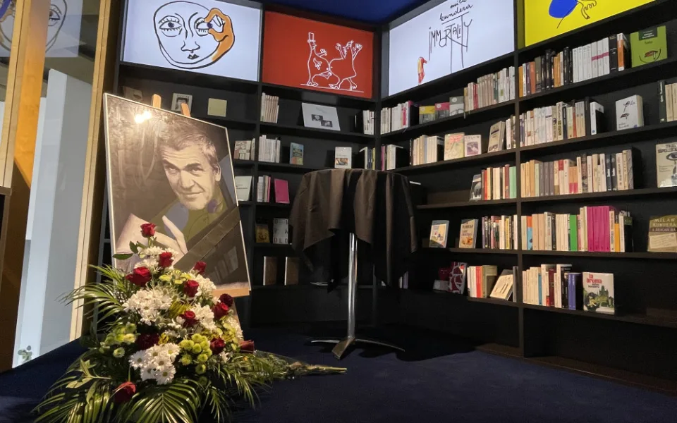 Pietní místo Milana Kundery v Brně