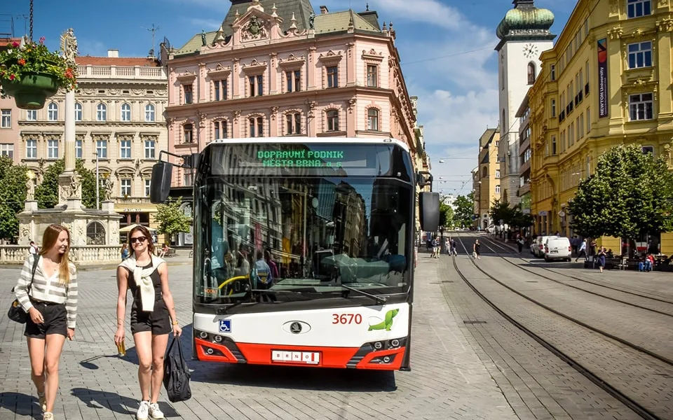 V Brně slaví rekordní tržby z jízdného. Dopravní podnik plánuje pokořit miliardu