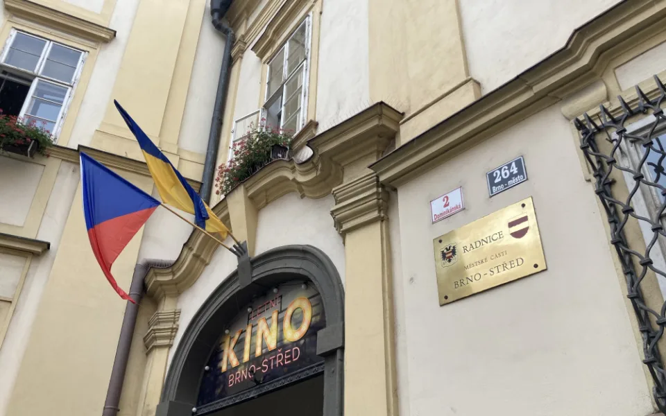 Sundejte vlajku Ukrajiny z radnice, volají v Brně okamurovci. Ani omylem, reaguje úřad