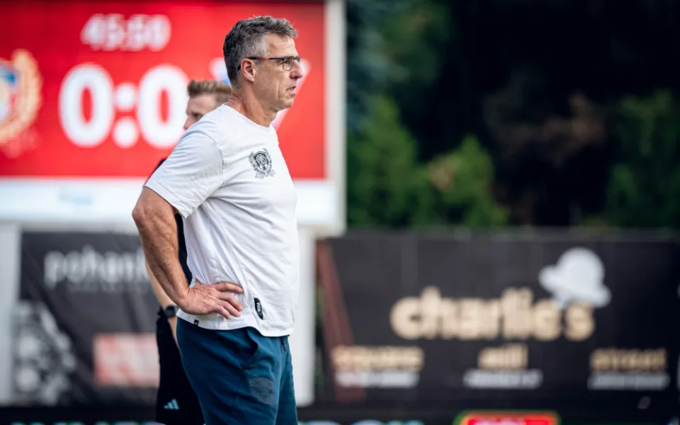 Trenér Luděk Klusáček má po další prohře Brna plnou hlavu starostí