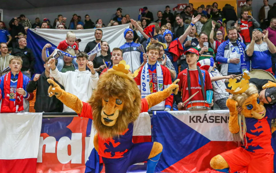 Zařízli jste nás, zuří reprezentační futsalisté na brněnskou firmu. Zápasy přesunu jinam
