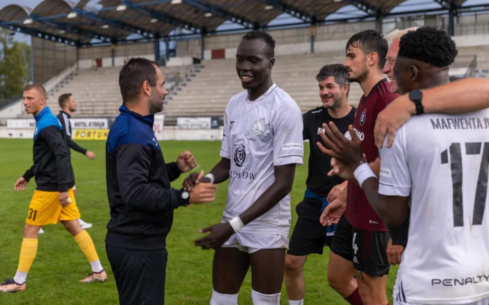 Vyškov mocným finišem ovládl hanácké derby a vystřídal Zbrojovku v čele tabulky