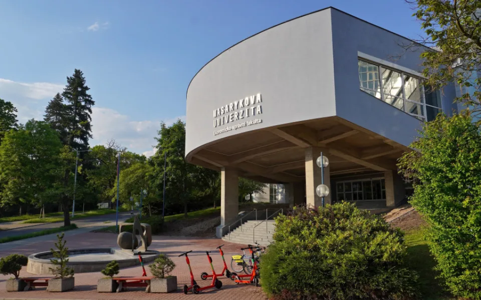 V novém centru na brněnské univerzitě prozkoumají české zdravotnictví. Zaměří se na paliativní péči