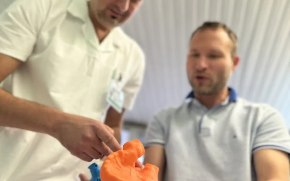 Lékaři v Brně používají 3D modely kostí a orgánů, aby lépe operovali
