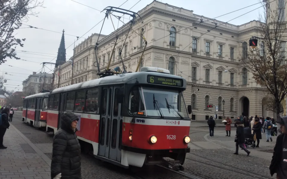 Jízdní řády se v příštím roce nezmění, cestující si ale připlatí za kolo
