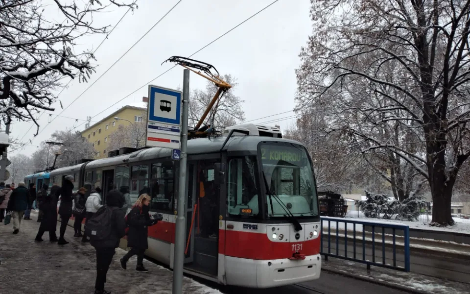 Dělníci v Brně příští rok opraví dvě tramvajové tratě, dokončí i vratnou smyčku