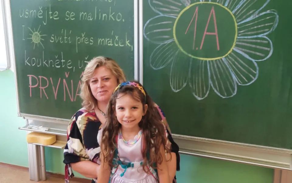 Zemřela bývalá policistka Petra, pro jejíž osvojenou dceru vznikla sbírka. Peníze teď použijí i na pohřeb
