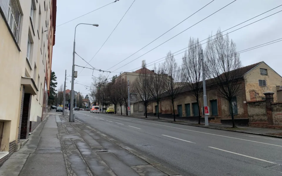 Řidičům na Žlutém kopci se uleví. Vyroste tam parkovací dům se dvěma stovkami míst