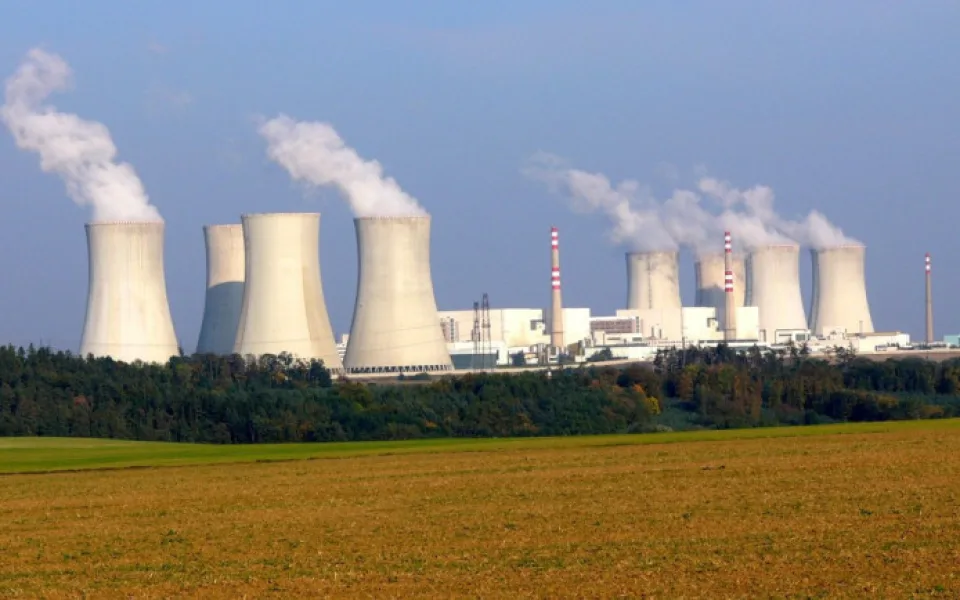size3-17100971313892-152-dukovanska-elektrarna-bavi-i-informuje-uz-30-let-vydava-zpravodaj-zmapoval-treba-navstevu-vaclava-ha
