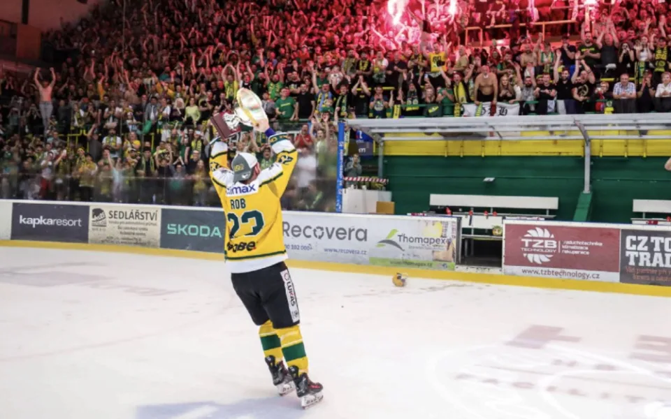 Provoní brněnský zimák slivovice? Vsetín by mohl v aréně Komety bojovat o extraligu