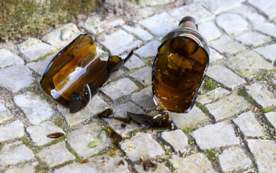 bottle-2257787_1280