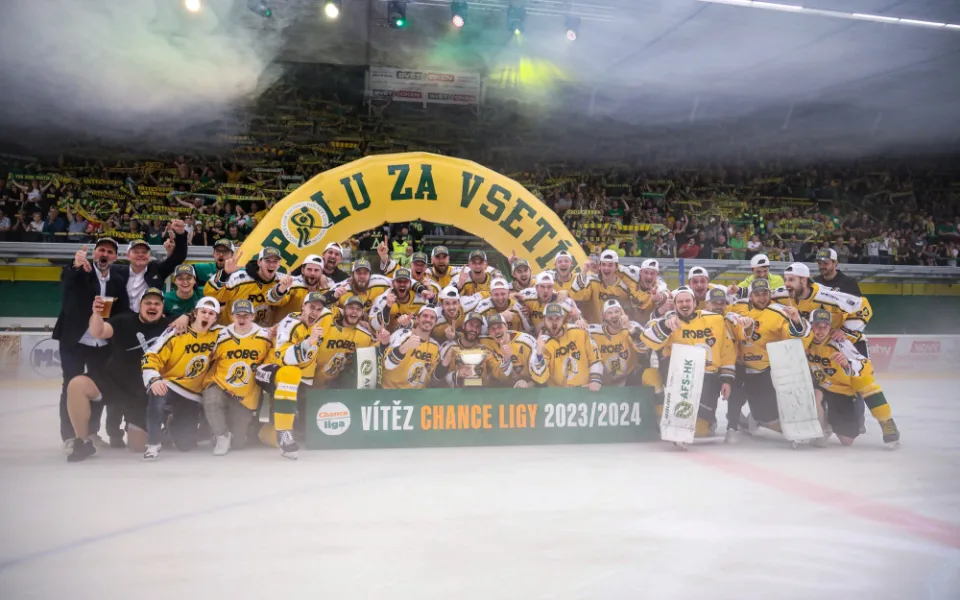 Fanoušci Vsetína vyprodali halu Komety. Do Brna přijedou speciálním vlakem