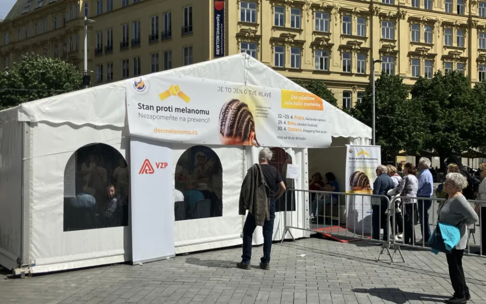 Brňané si dnes ve zdravotnickém stanu nechali kontrolovat znaménka. Zájem o prevenci každoročně roste