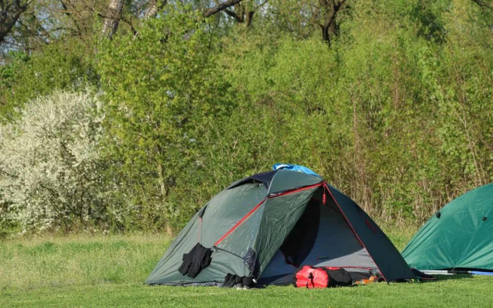 tent-3434045_1280