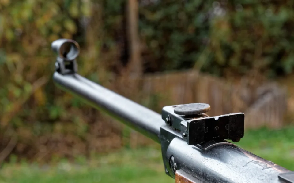 weapon-1038958_1280