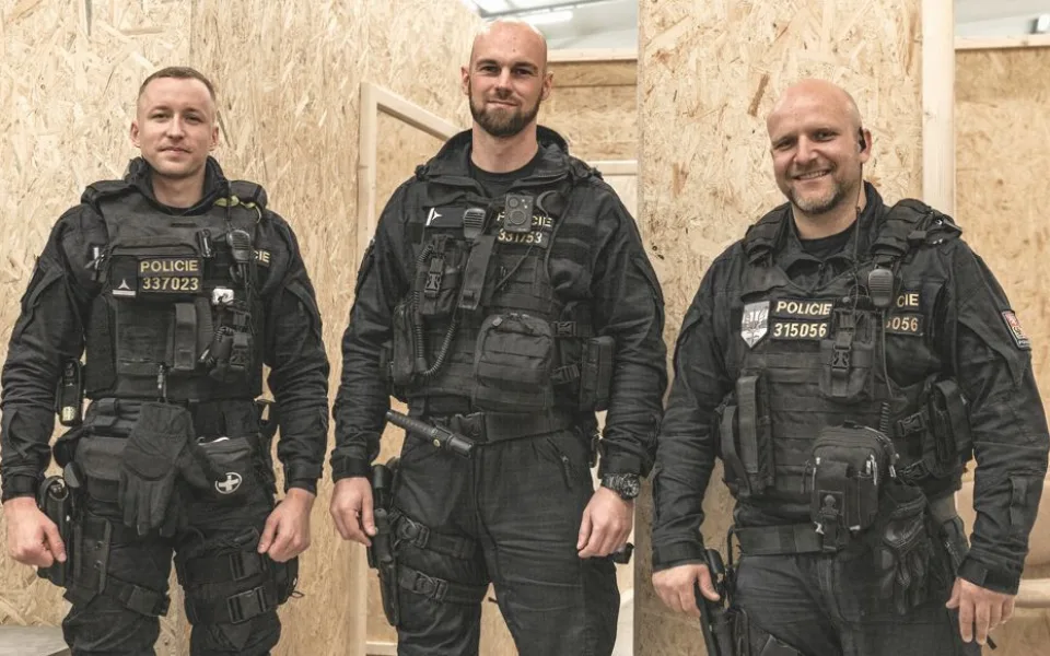 Policisté z Brna vybojovali prvenství v prestižní soutěži Rallye Rejvíz 2024