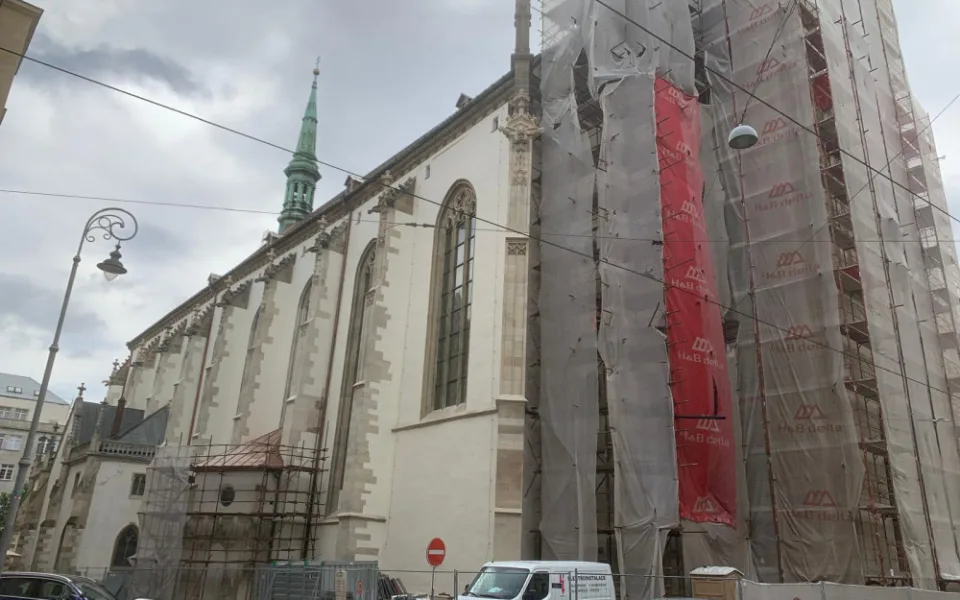VIDEO: Kostel svatého Jakuba v Brně po tříleté opravě opět otevře brány veřejnosti