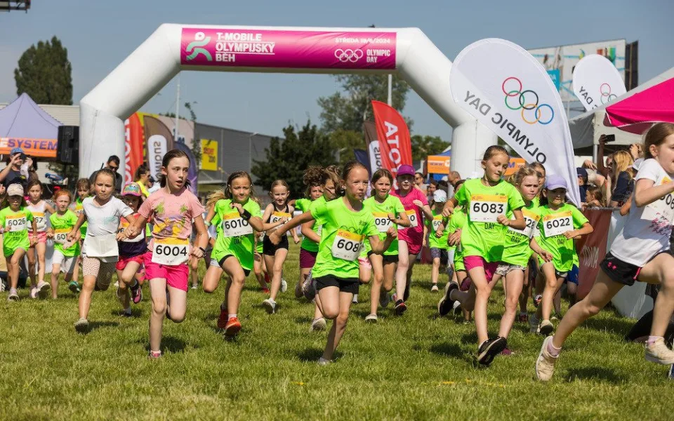 Rekordních 68 tisíc dětí na startu. Olympijský běh opět rozhýbal Česko
