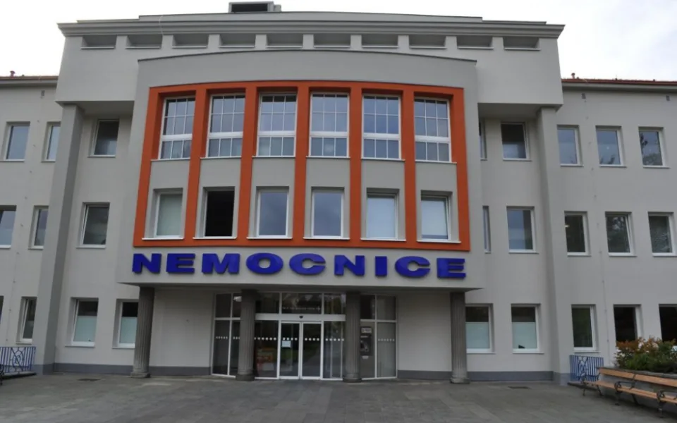 Boskovická nemocnice řeší nedostatek zaměstnanců. Pracujte tam aspoň přechodně, vyzývá jednatel lékaře