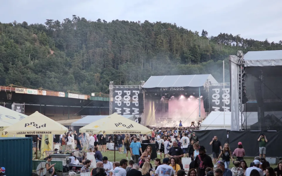 FOTOGALERIE: Na brněnském velodromu probíhá Pop Messe. Podívejte se na fotky