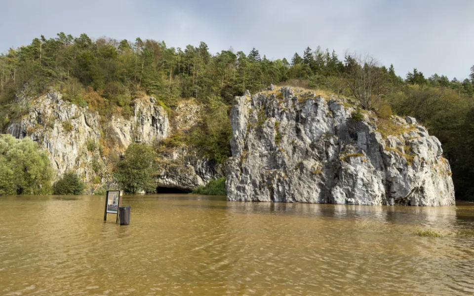 Kvůli vysoké hladině vody zůstávají zavřené Punkevní a Kateřinská jeskyně v Moravském krasu
