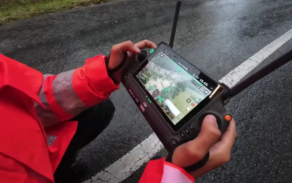 VIDEO: Jihomoravští hasiči zveřejnili záběry z dronů, kterými monitorovali povodně