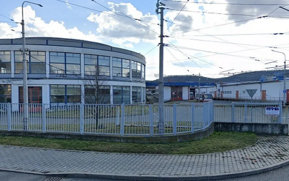vozovna-komin_0