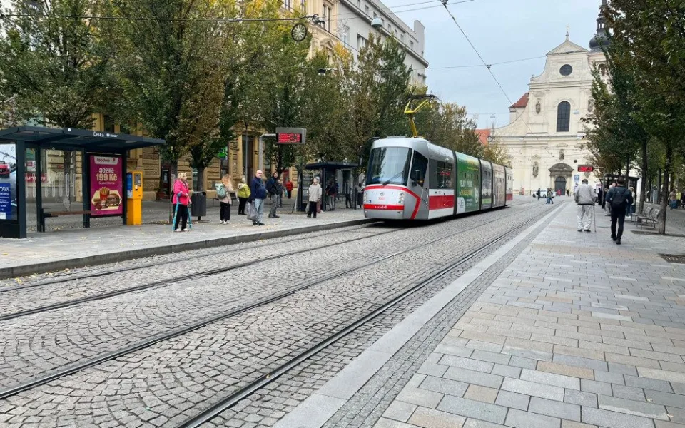 Přes Českou pojedou od soboty do středy šaliny v omezeném provozu. Pracovníci tam vymění koleje
