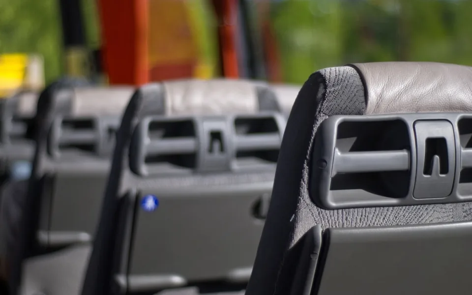 Zoufalý Argentinec zůstal v noci na benzince u Břeclavi. Ujel mu zájezdový autobus se všemi věcmi