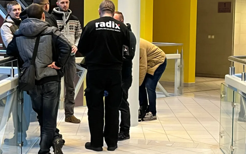 Sympatie k nacismu a obraz Hitlera u postele. V Brně soudí vydavatele za knihy zpochybňující holokaust