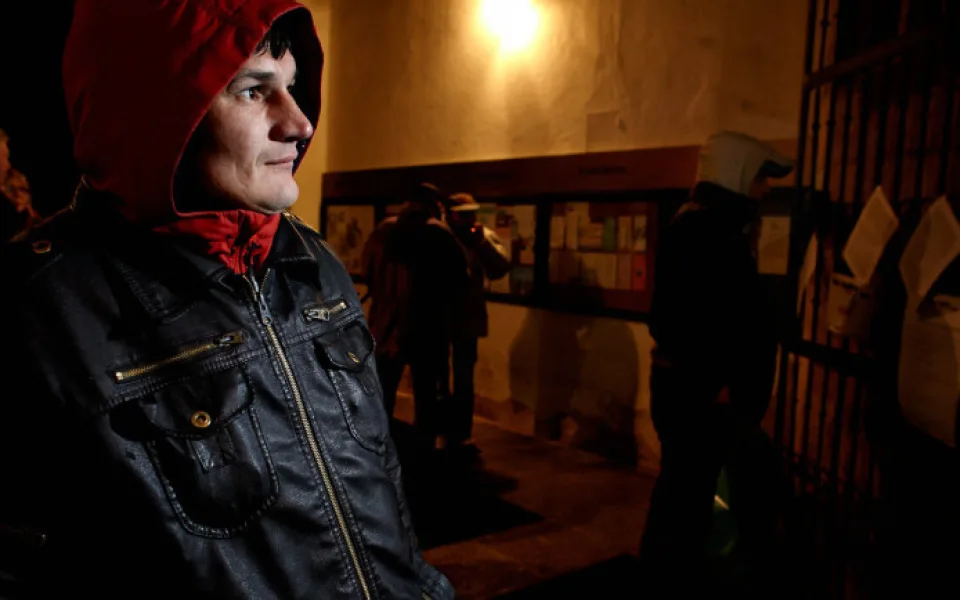 Brno zasáhly mrazivé noci. Lidé bez domova se ukrývají před nízkými teplotami v noclehárnách