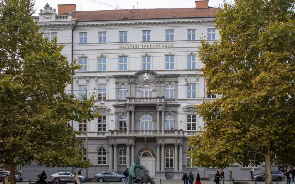 Odpůrci covidových opatření chtěli založit církev svaté Korony. Registraci nezískají, rozhodl soud