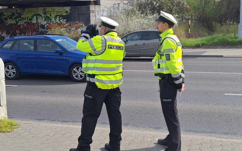 Na jihu Moravy měřili policisté rychlost na stovce míst, odhalili mnoho hříšníků