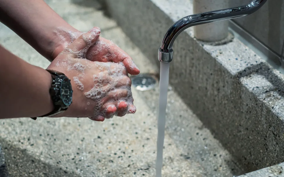 Brňané otestují, zda si umí umývat ruce. Správná hygiena ochrání před žloutenkou