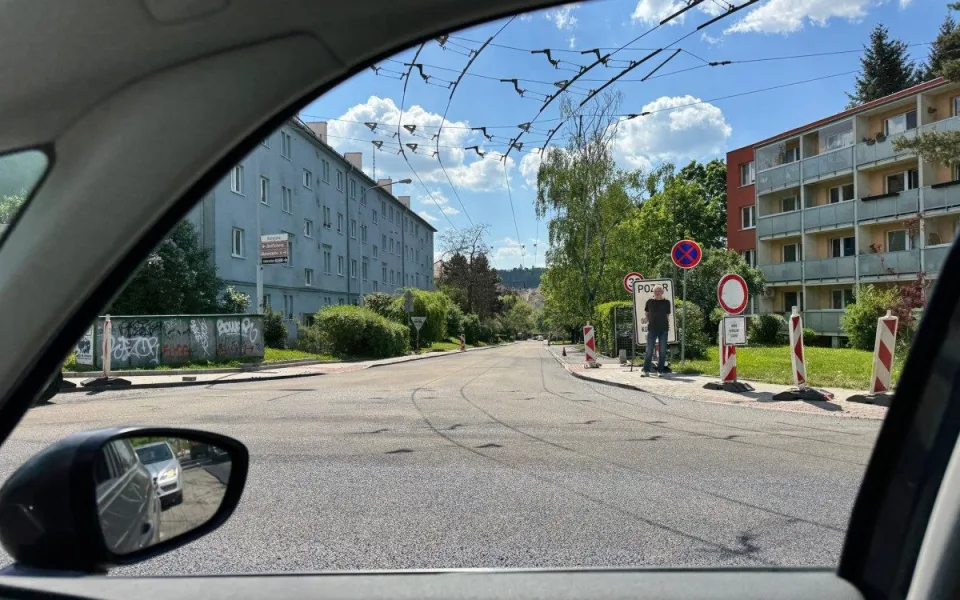 Žabovřesky řeší změnu v systému parkování, lidé mezi zónami B a C volí v anketě