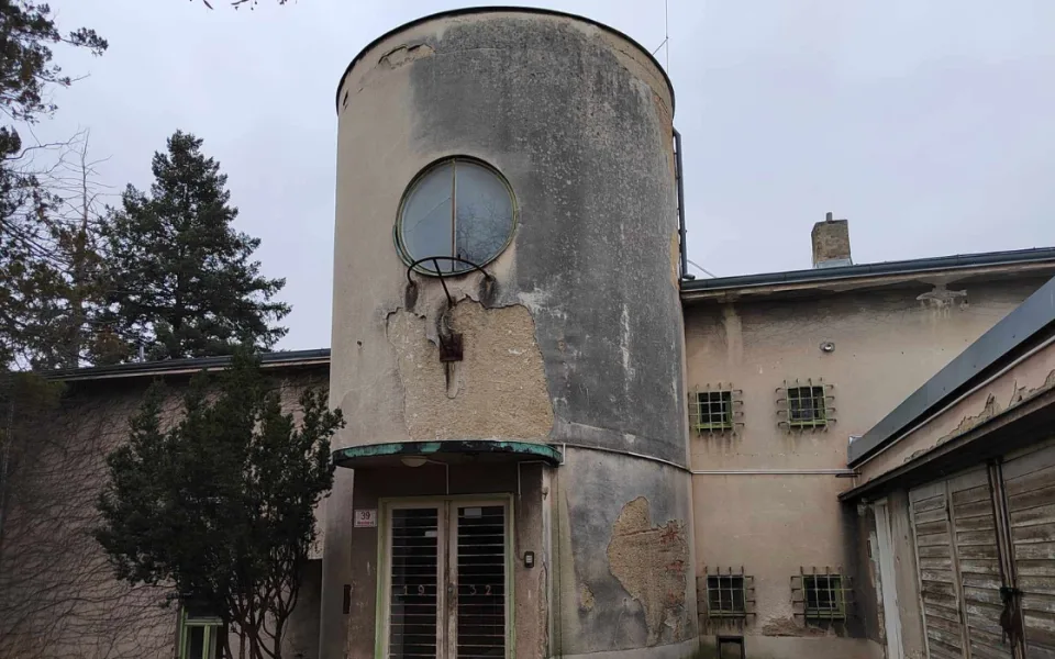 Vila Wittal v Brně láká na urbexové prohlídky a výstavu o osudech domu i rodiny
