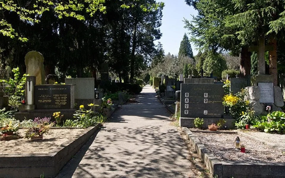 reko hřbitovů