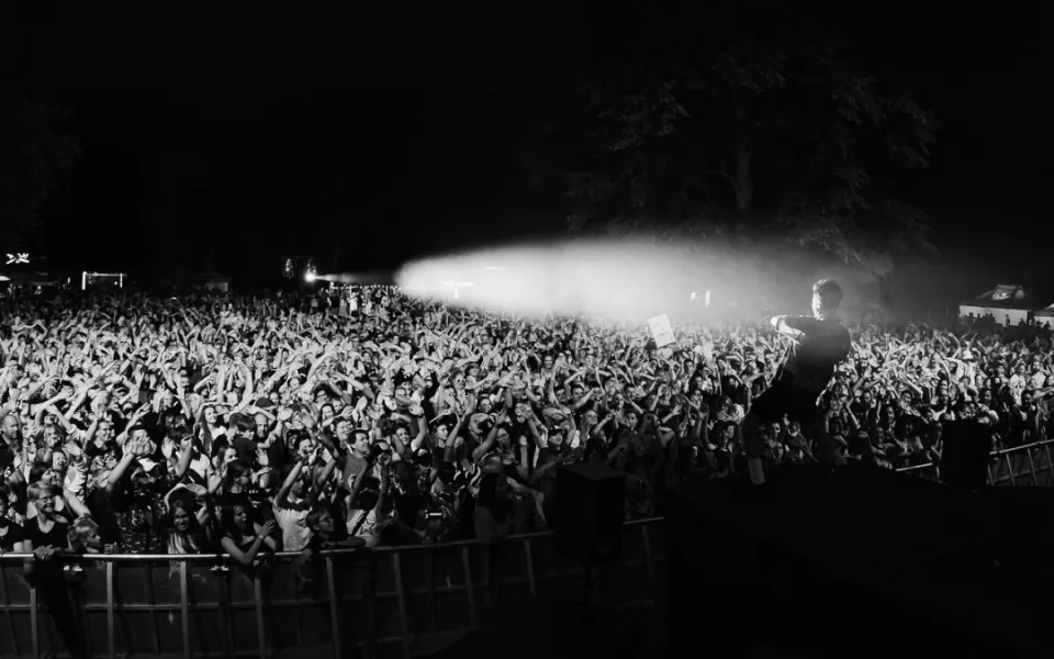 Hraj o vstupenky na MIRAI SUMMER FEST a zažij neskutečnou jízdu!