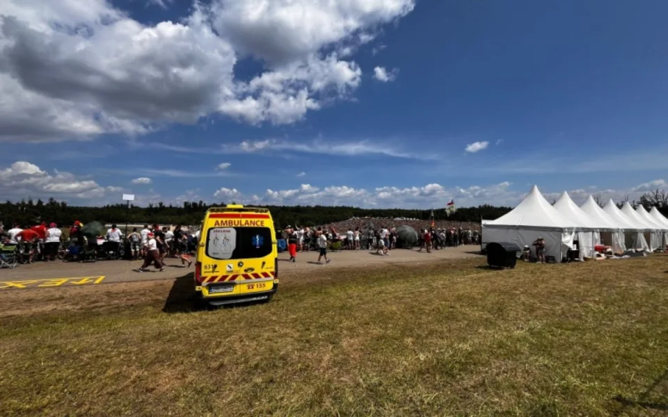 Závody MotoGP v Brně prověřily záchranáře, ošetřili stovky fanoušků a ušetřili život