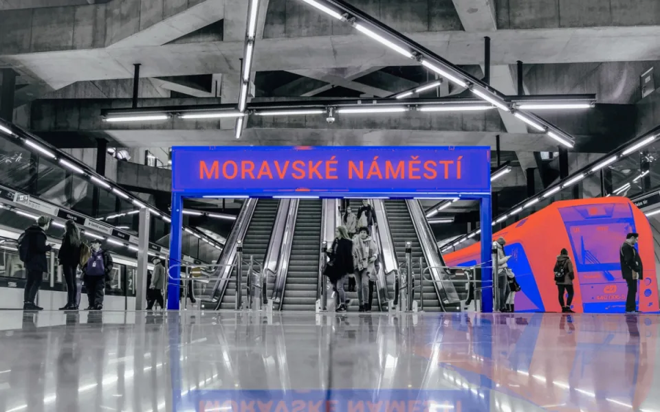 Co bude jezdit pod Brnem? Radši podzemní vlak než metro, rozhodlo město