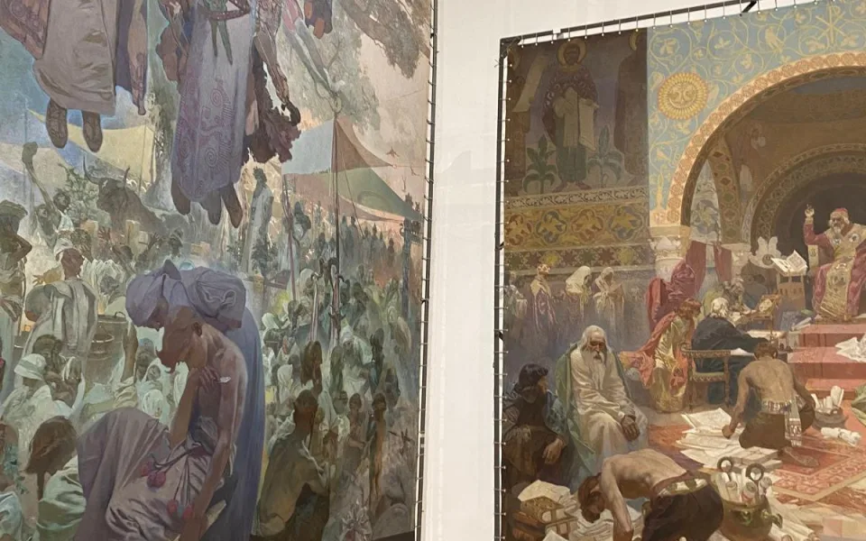 Mucha zůstane na jihu Moravy dalších pět let. Praha propůjčila Slovanskou epopej