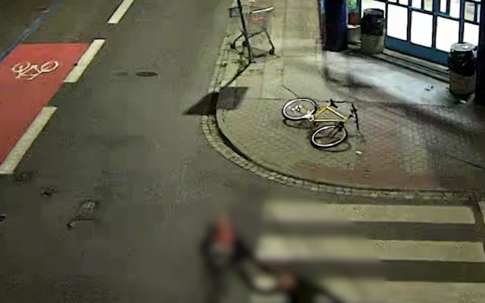 V Brně řádil brutální lupič, oběti vláčel po chodníku. Skončil v poutech