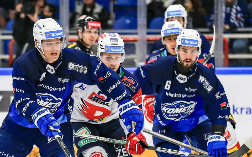 Hokejisté Brna prohráli v prodloužení s Pardubicemi 1:2, ale dál vedou tabulku