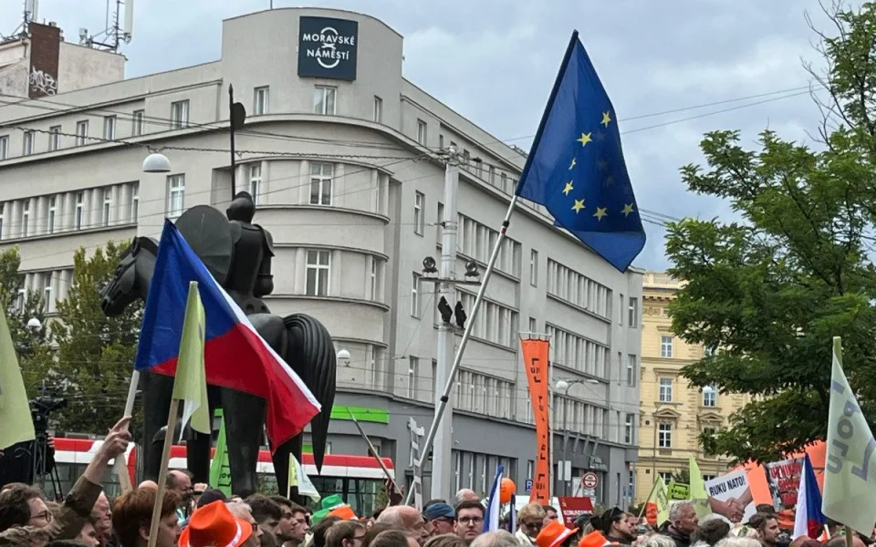 Musíme zůstat součástí západu, vzkázal premiér Brňanům. Nutellová lež, řvali odpůrci